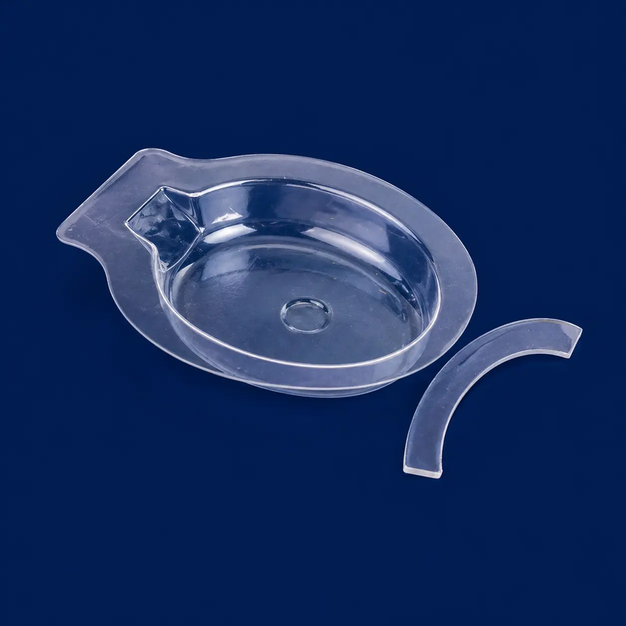 Transparent thermoformed blister packaging tray for product protection and display